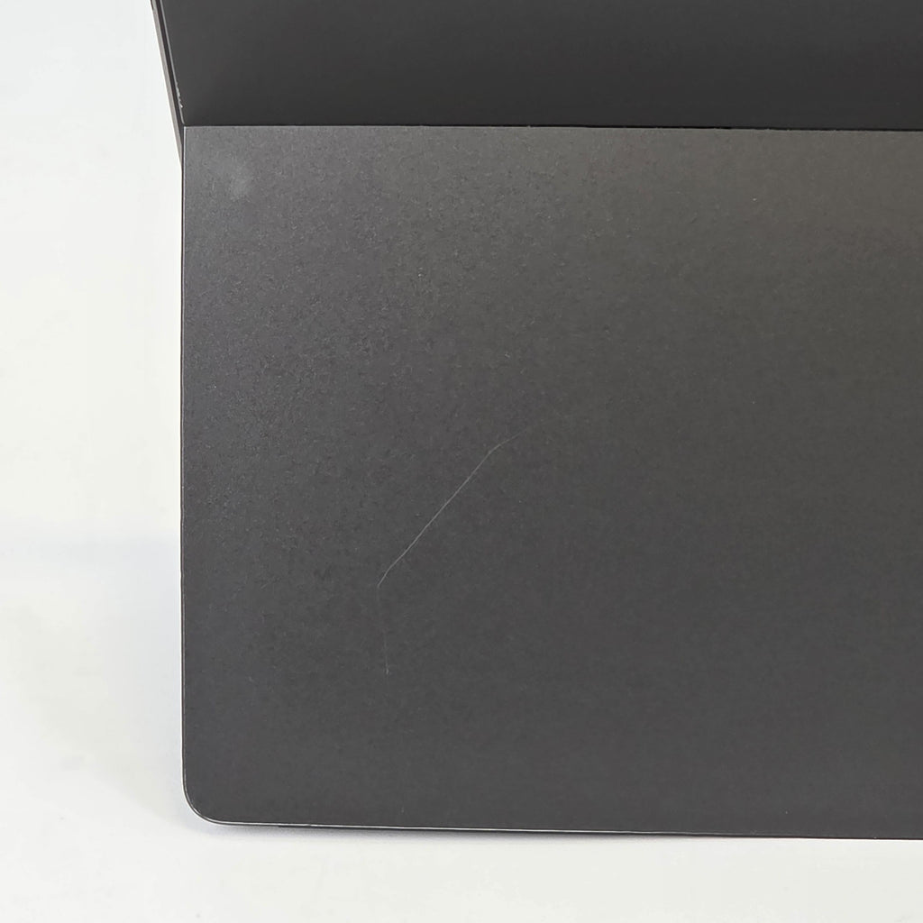 Surface Pro 9 13 Graphite WiFi 2.7 GHz Intel Core i7 12th Gen. 16GB RAM 512GB Solid State Drive