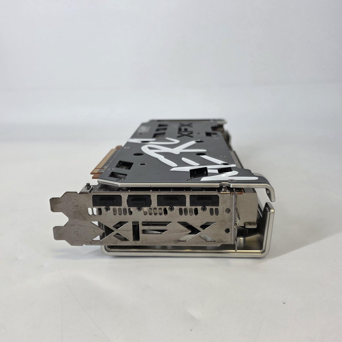 AMD Radeon RX 6700 XT 12GB RAM
