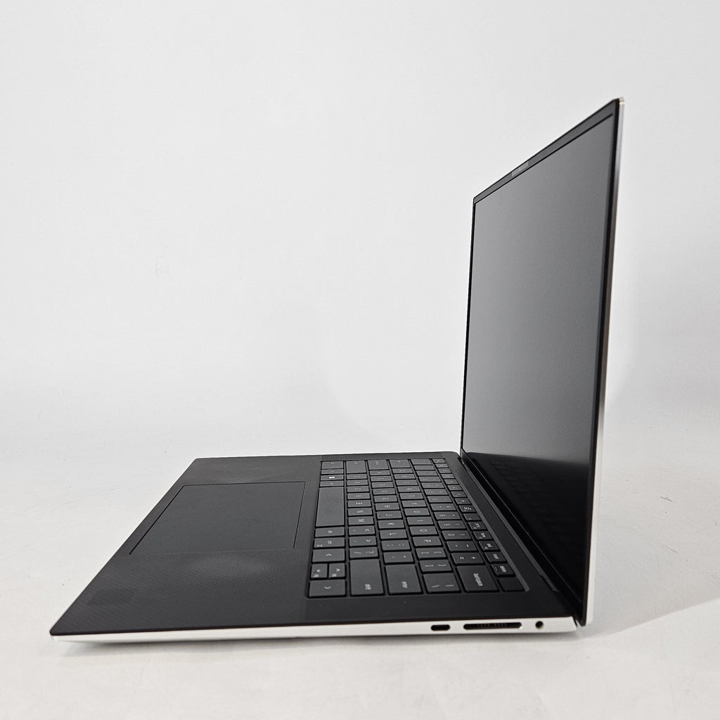 Dell XPS 15 9520 Silver 2.3 GHz Intel Core i7 12th Gen. 32GB RAM 512GB Solid State Drive NVIDIA GeForce RTX 3050 4 GB
