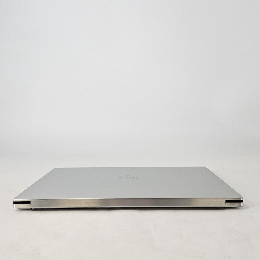 Dell XPS 15 9520 Silver 2.3 GHz Intel Core i7 12th Gen. 32GB RAM 512GB Solid State Drive NVIDIA GeForce RTX 3050 4 GB