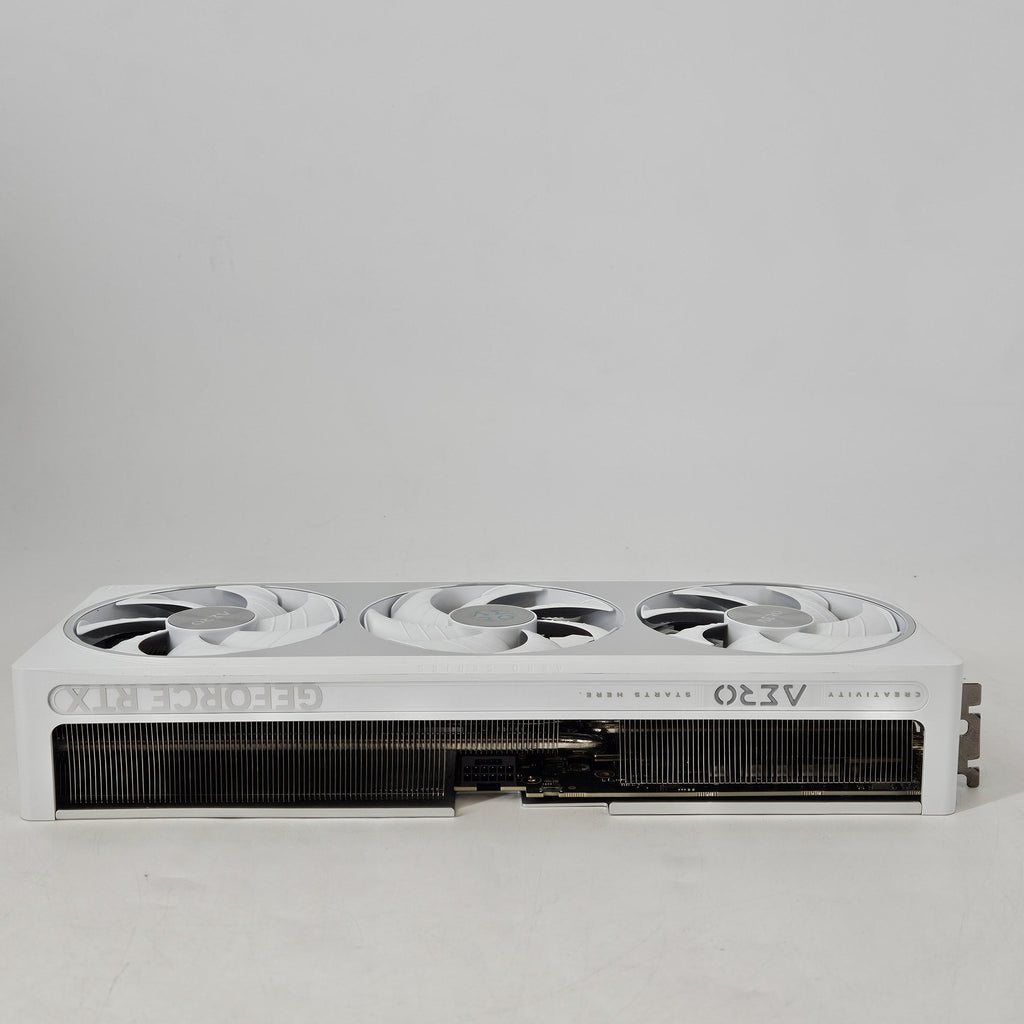 NVIDIA GeForce RTX 5070 12GB RAM
