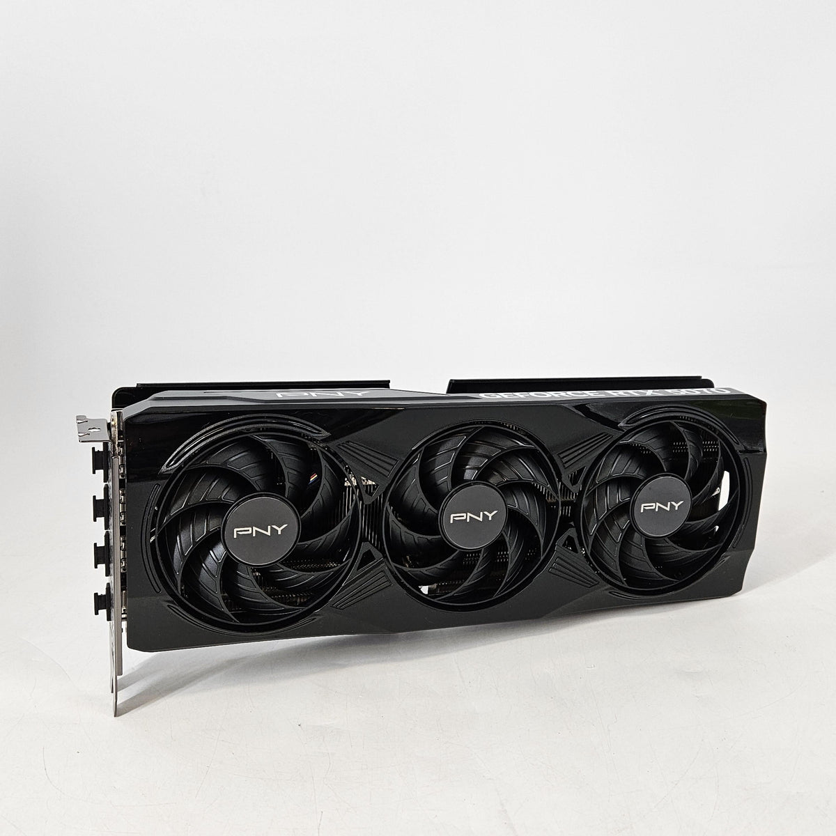 NVIDIA GeForce RTX 5070 12GB RAM