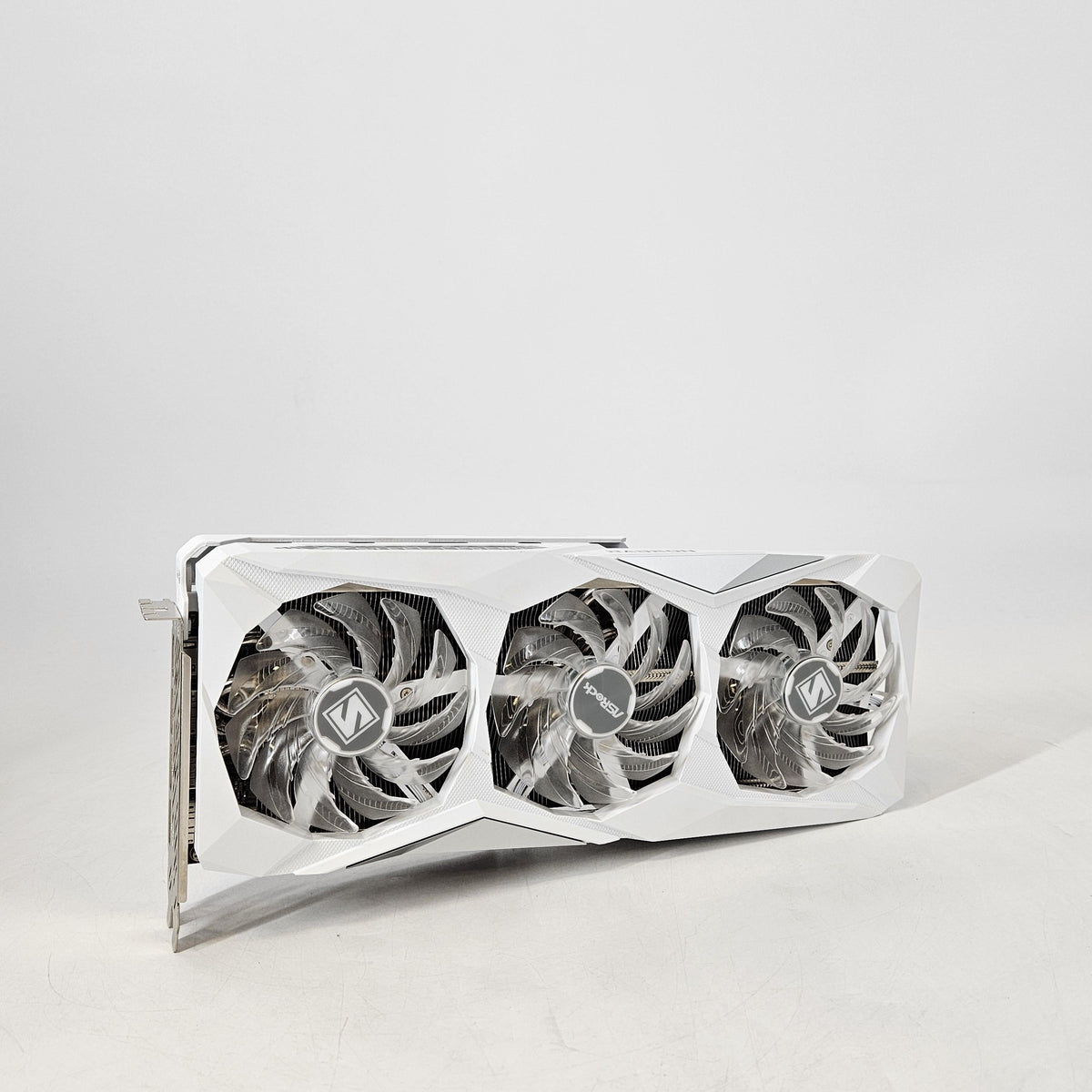 AMD Radeon RX 7900 GRE 16GB RAM