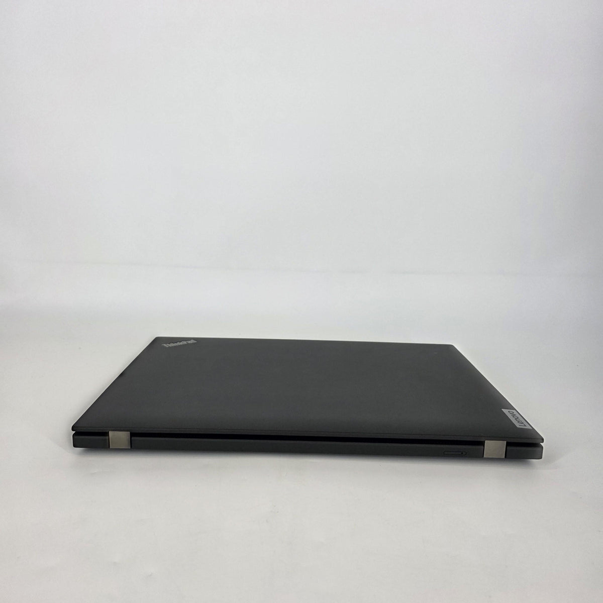 Lenovo ThinkPad P16s Gen 2 Black 3.2 GHz AMD Ryzen 5 Pro 7545U 32GB RAM 1TB Solid State Drive