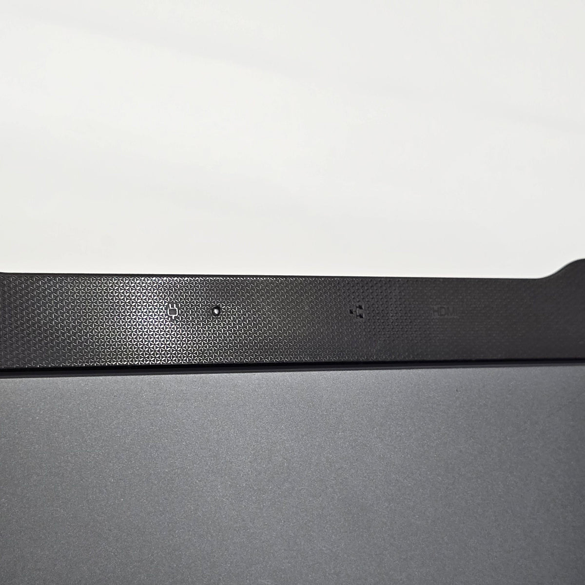 Lenovo IdeaPad Gaming 3 15.6 Gray 3.3 GHz AMD Ryzen 5 6600H 32GB RAM 2TB Solid State Drive 256GB Solid State Drive NVIDIA GeForce RTX 3050 4 GB