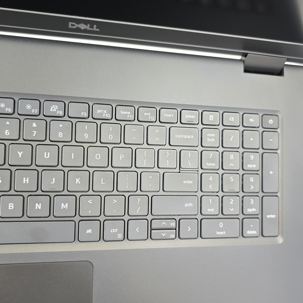 Dell Precision 7780 17.3 Gray 2.1 GHz Intel Core i7 13th Gen. 32GB RAM 256GB Solid State Drive