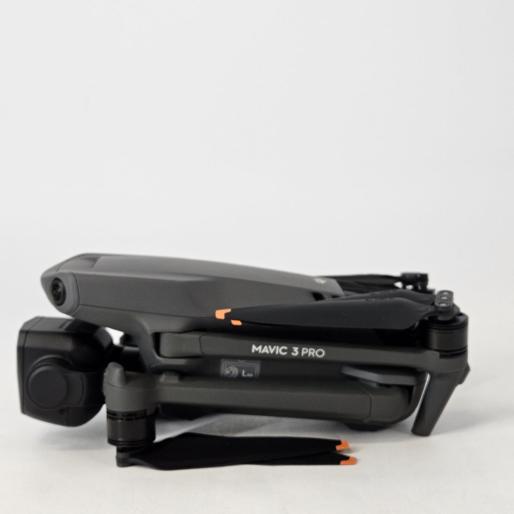 DJI Mavic 3 Pro
