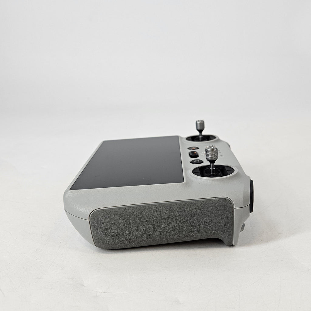 DJI Mavic 3 Pro