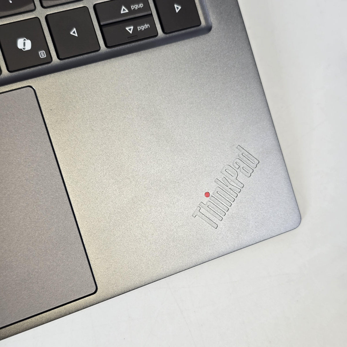 Lenovo ThinkPad X9 14 Gray 2.2 GHz Intel Core Ultra 7 Series 2 32GB RAM 1TB Solid State Drive