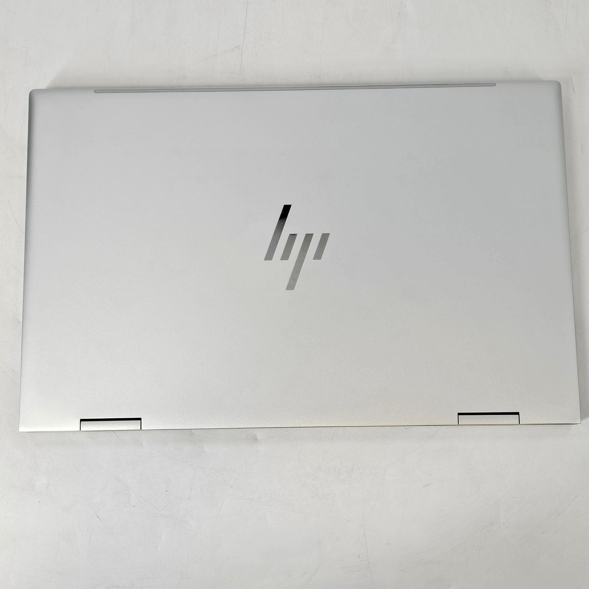 HP Envy x360 15.6 Silver 1.3 GHz Intel Core i5 12th Gen. 8GB RAM 256GB Solid State Drive
