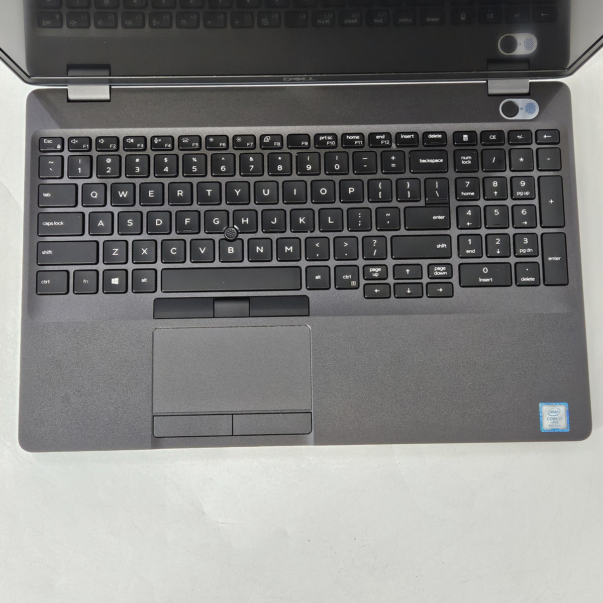 Dell Latitude 5500 15.6 Gray 1.9 GHz Intel Core i7 8th Gen. 16GB RAM 512GB Solid State Drive