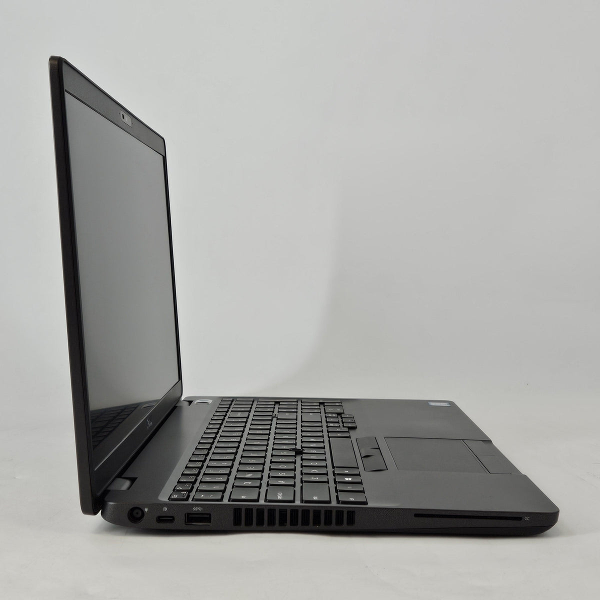 Dell Latitude 5500 15.6 Gray 1.9 GHz Intel Core i7 8th Gen. 16GB RAM 512GB Solid State Drive