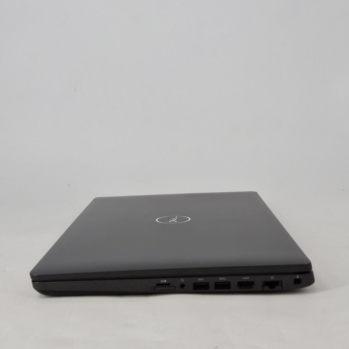 Dell Latitude 5500 15.6 Gray 1.9 GHz Intel Core i7 8th Gen. 16GB RAM 512GB Solid State Drive