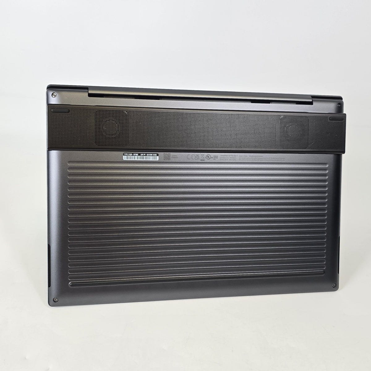 Lenovo ThinkPad X9 14 Gray 2.2 GHz Intel Core Ultra 7 Series 2 32GB RAM 1TB Solid State Drive