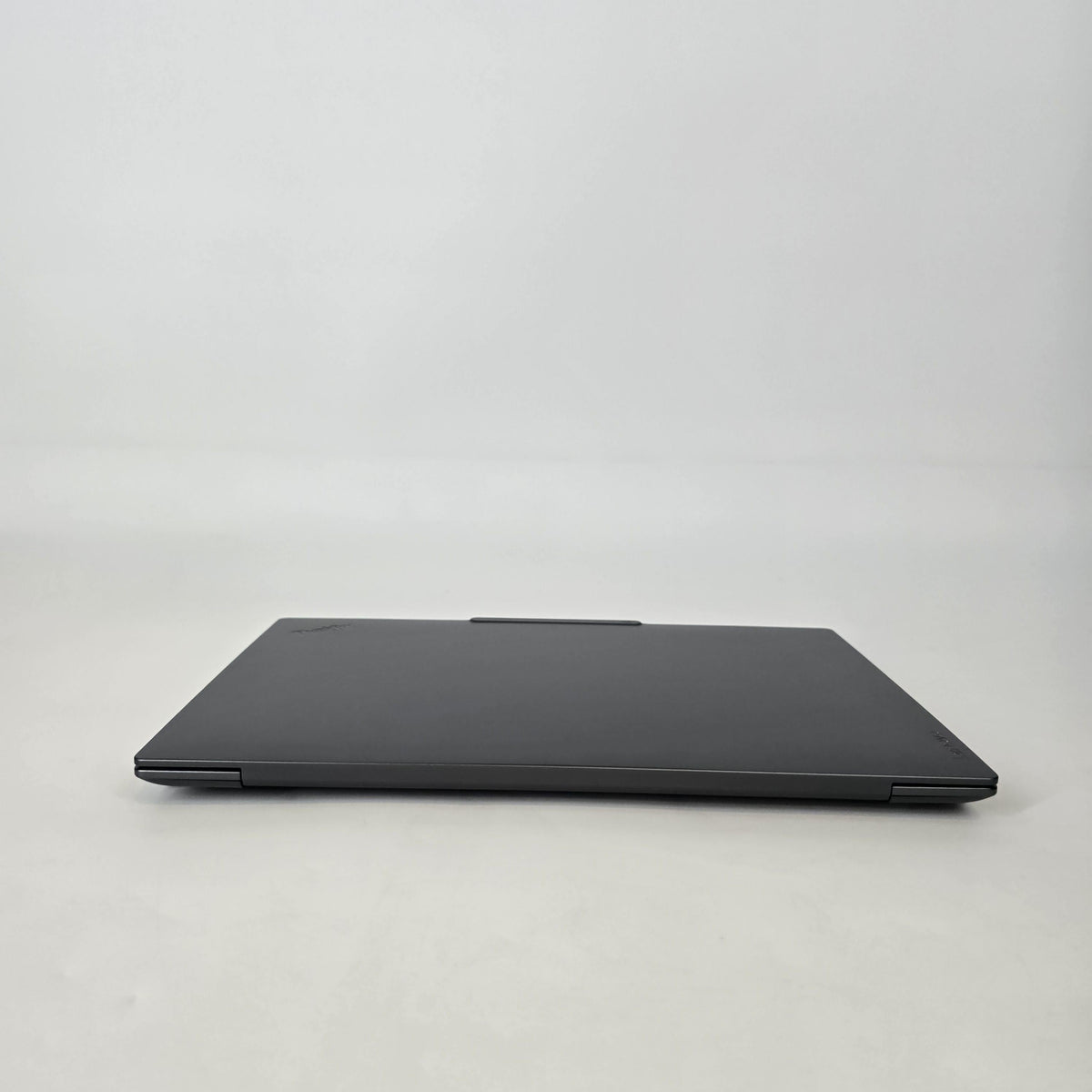 Lenovo ThinkPad X9 14 Gray 2.2 GHz Intel Core Ultra 7 Series 2 32GB RAM 1TB Solid State Drive