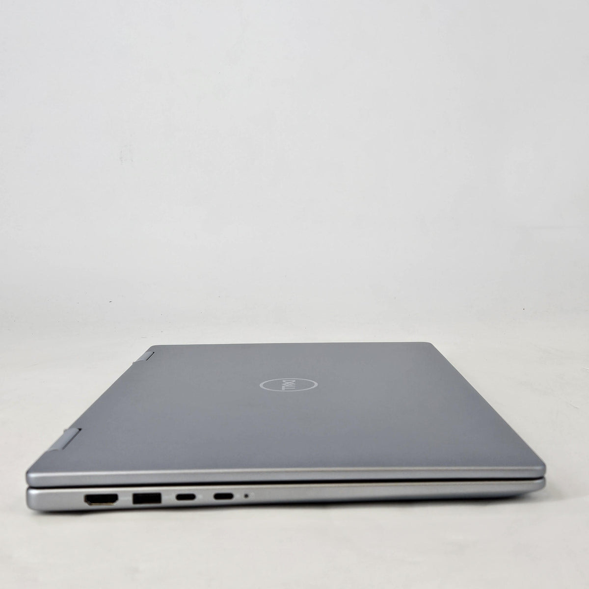 Dell Inspiron 7440 (2-in-1) 14 Blue 1.8 GHz Intel Core 7 16GB RAM 512GB Solid State Drive