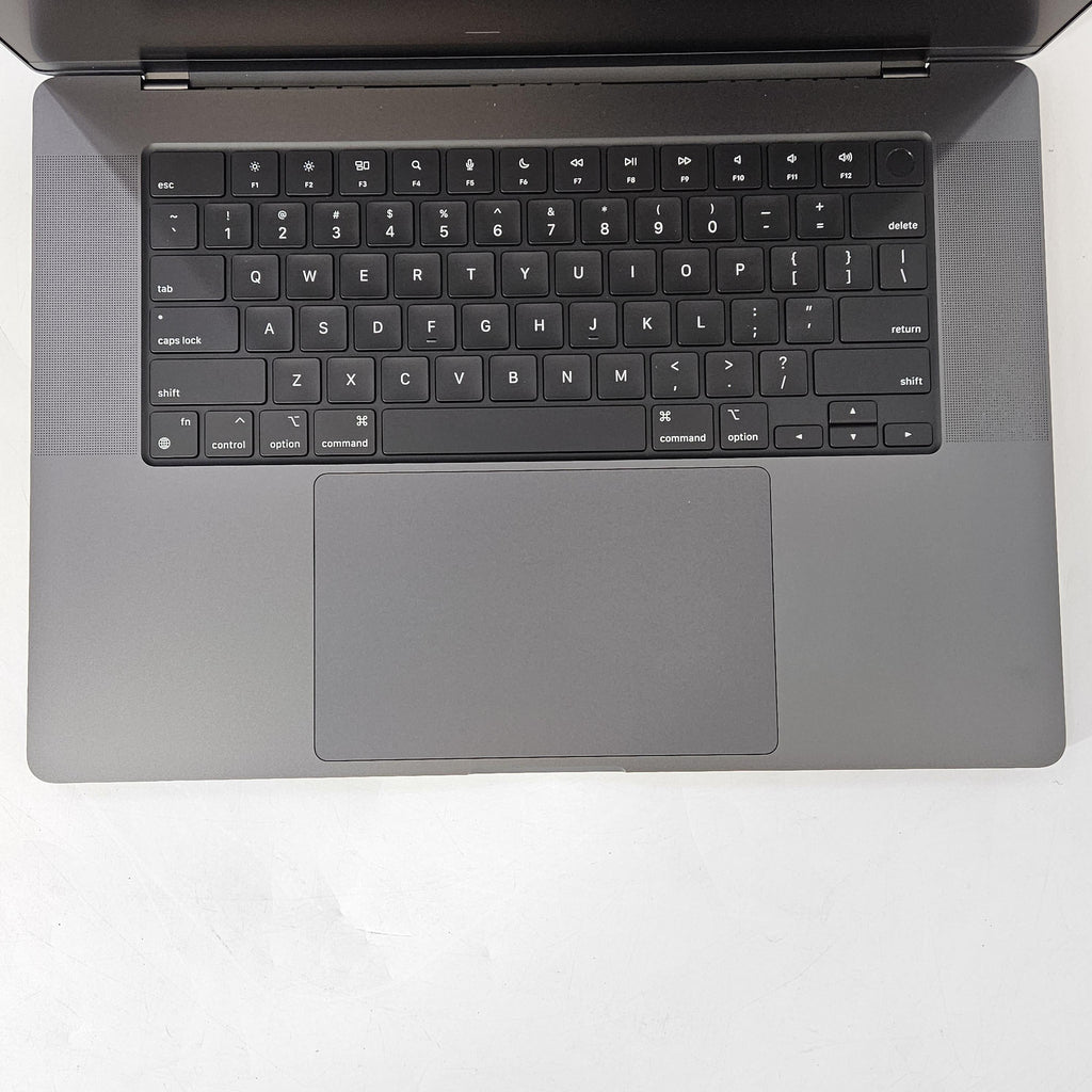 MacBook Pro 16 2024 Space Black M4 Max 16-Core CPU 128GB Unified Memory 1TB Solid State Drive 40-Core GPU