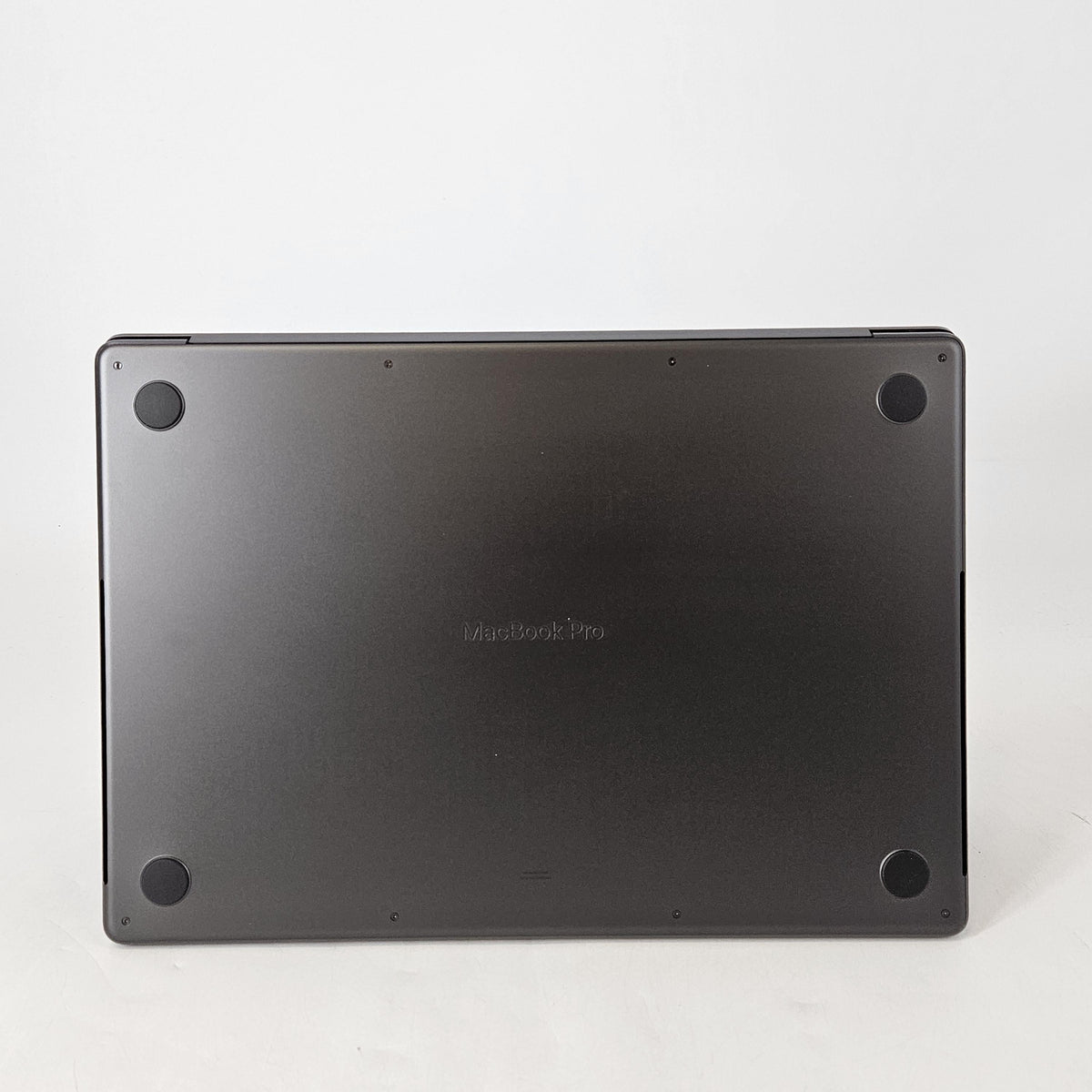 MacBook Pro 16 2024 Space Black M4 Max 16-Core CPU 128GB Unified Memory 1TB Solid State Drive 40-Core GPU