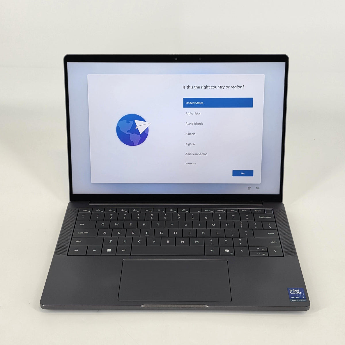Dell Pro 13 Premium PA13250 Black 2.2 GHz Intel Core Ultra 7 Series 2 32GB RAM 512GB Solid State Drive