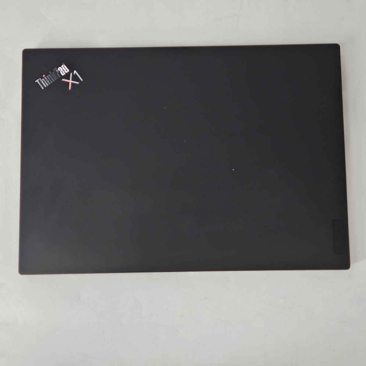 Lenovo ThinkPad X1 Carbon Gen 10 14 Black 1.6 GHz Intel Core i5 12th Gen. 16GB RAM 512GB Solid State Drive