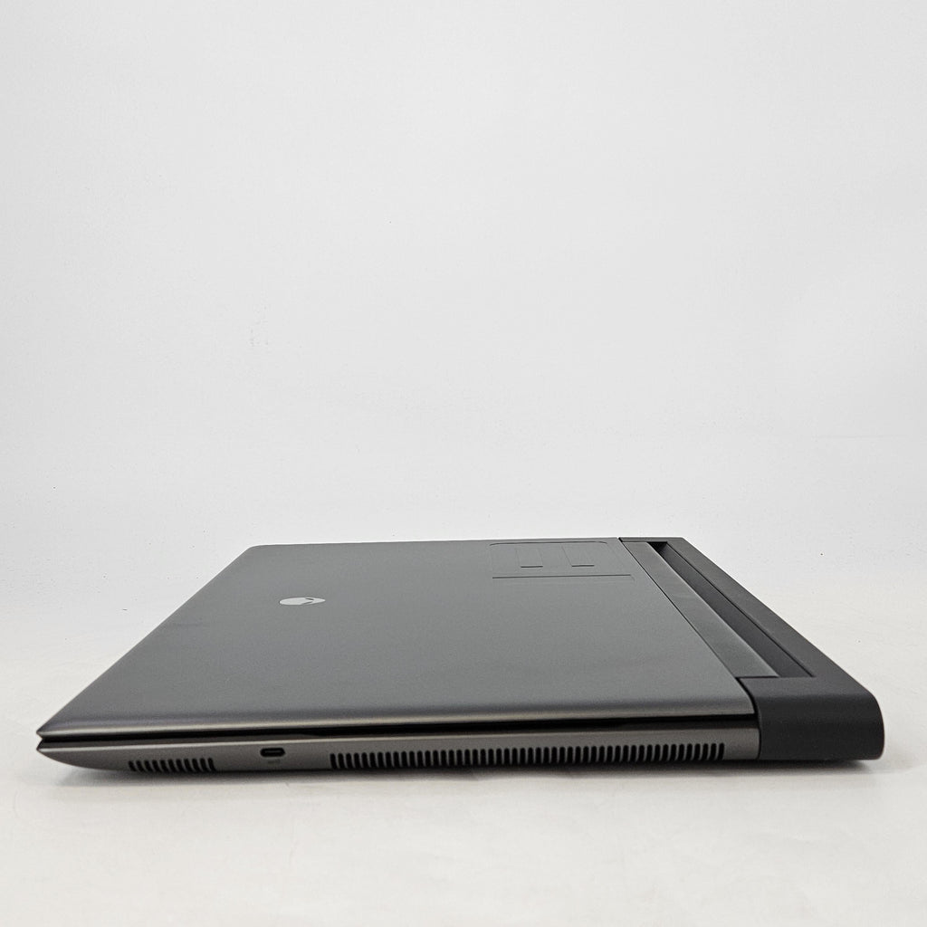 Alienware M18 R2 Black 2.2 GHz Intel Core i7 14th Gen. 16GB RAM 512GB Solid State Drive NVIDIA GeForce RTX 4060 8 GB