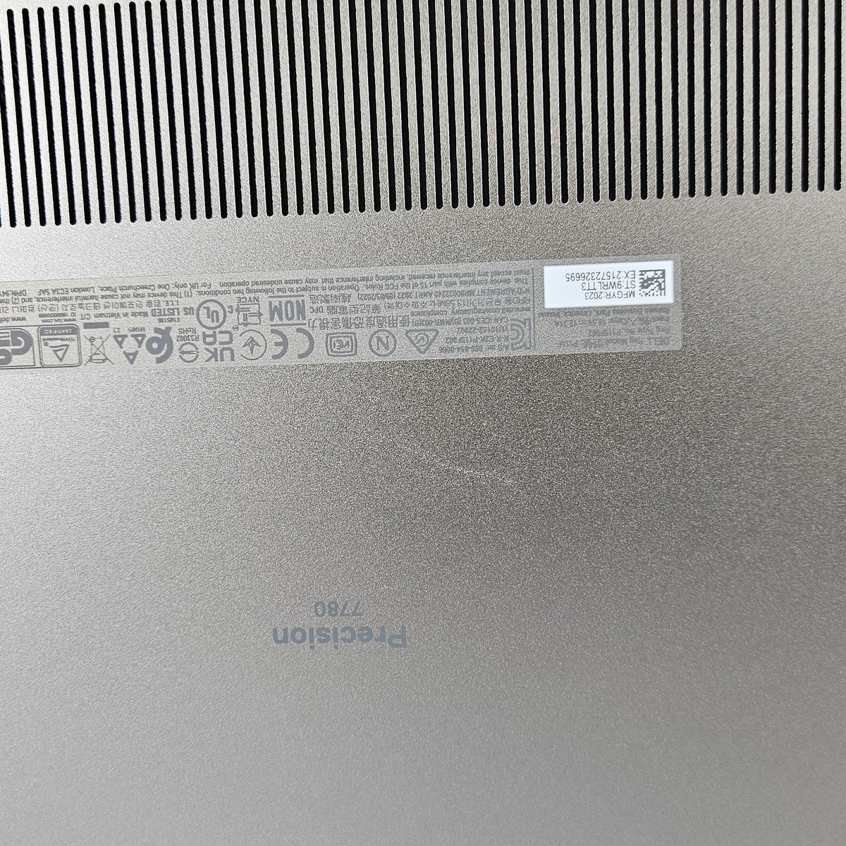 Dell Precision 7780 17.3 Gray 2.2 GHz Intel Core i9 13th Gen. 128GB RAM 2TB Solid State Drive NVIDIA RTX 5000 Ada 16 GB