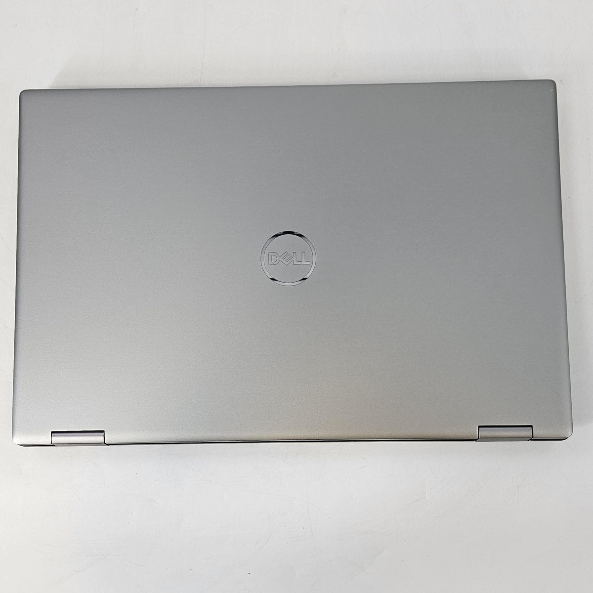 Dell Precision 7780 17.3 Gray 2.2 GHz Intel Core i9 13th Gen. 128GB RAM 2TB Solid State Drive NVIDIA RTX 5000 Ada 16 GB