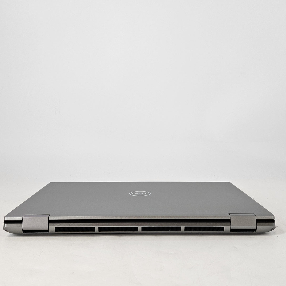 Dell Precision 7780 17.3 Gray 2.2 GHz Intel Core i9 13th Gen. 128GB RAM 2TB Solid State Drive NVIDIA RTX 5000 Ada 16 GB