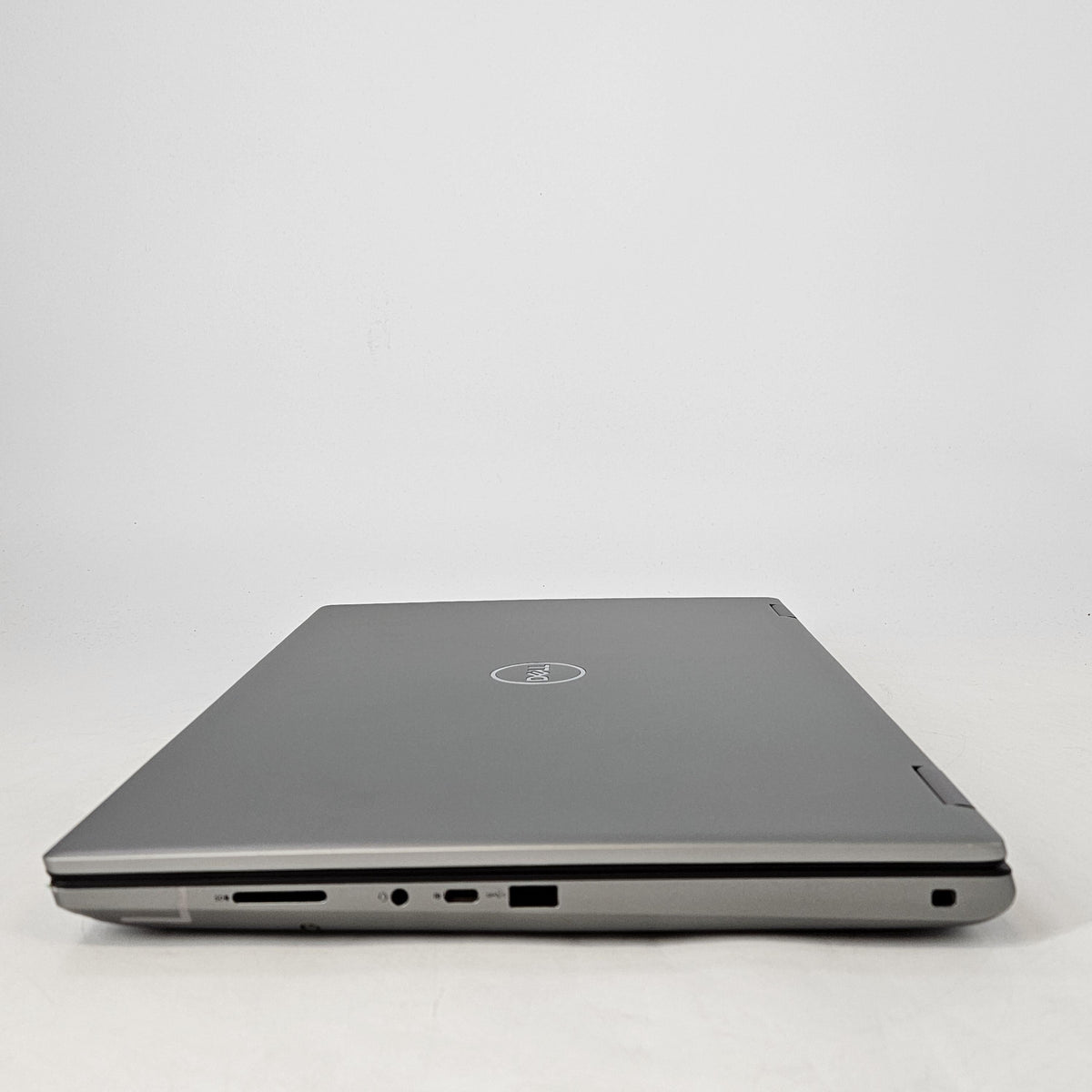 Dell Precision 7780 17.3 Gray 2.2 GHz Intel Core i9 13th Gen. 128GB RAM 2TB Solid State Drive NVIDIA RTX 5000 Ada 16 GB
