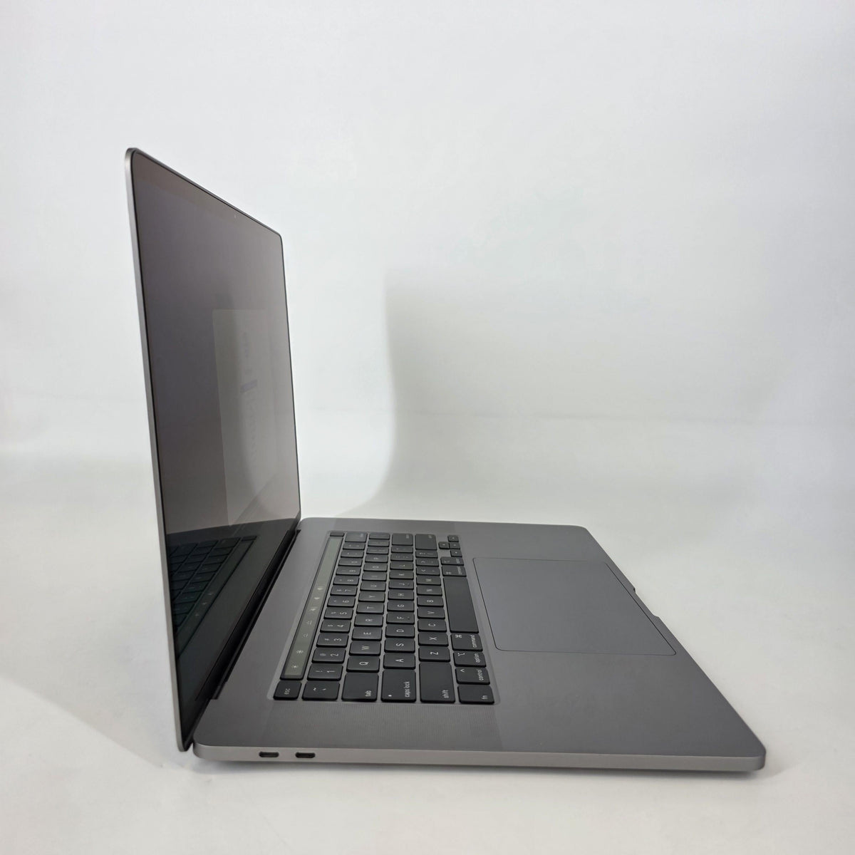 Apple MacBook Pro 16 Touch Bar 2019 Space Gray 2.4 GHz Intel Core i9 9th Gen. 64GB RAM 4TB Solid State Drive AMD Radeon Pro 5500M 8 GB