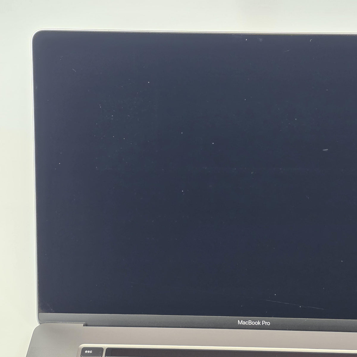 Apple MacBook Pro 16 Touch Bar 2019 Space Gray 2.4 GHz Intel Core i9 9th Gen. 64GB RAM 4TB Solid State Drive AMD Radeon Pro 5500M 8 GB
