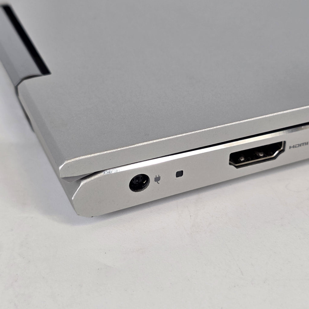 Dell Inspiron 7506 (2-in-1) 15.6 Silver 2.8 GHz Intel Core i7 11th Gen. 16GB RAM 512GB Solid State Drive