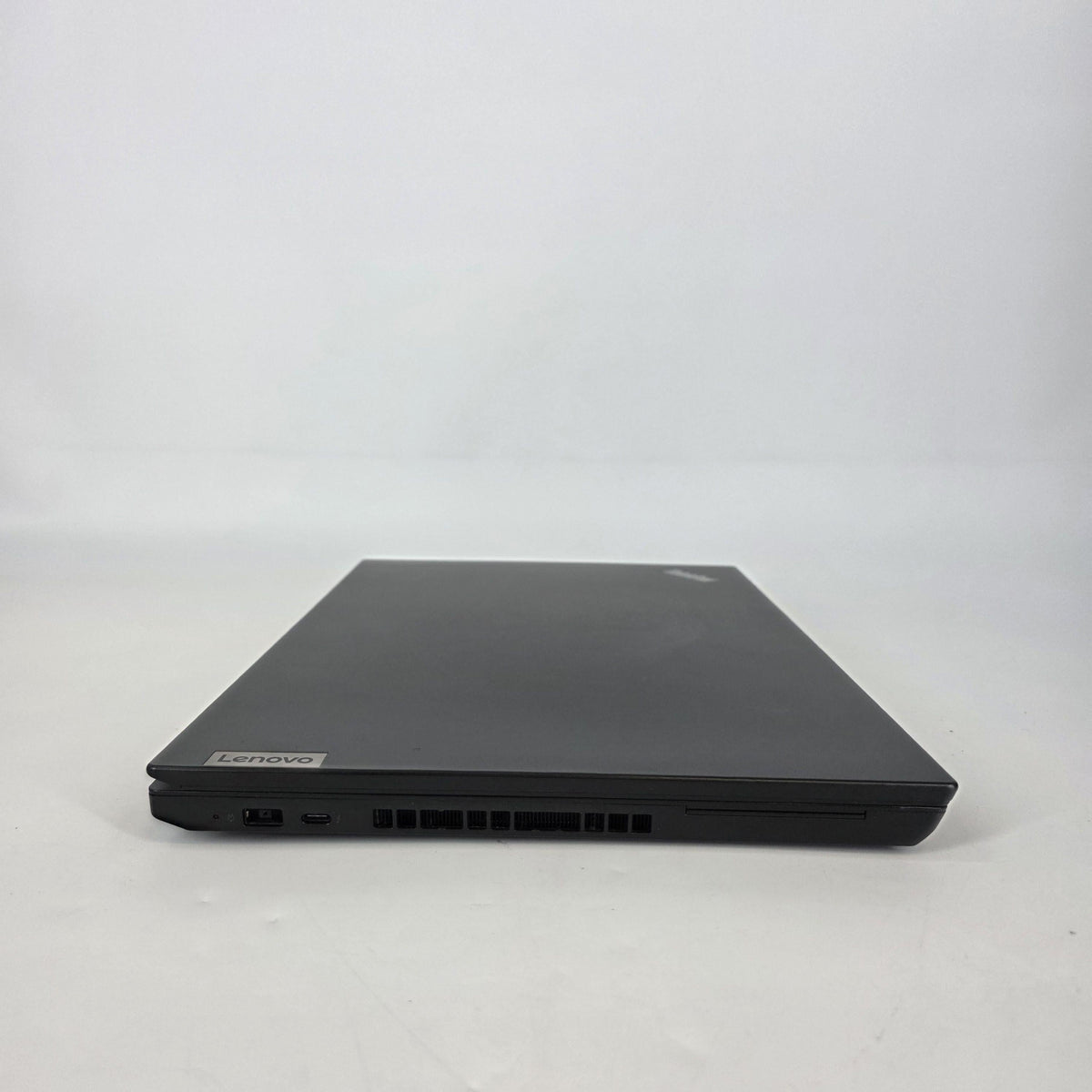 Lenovo ThinkPad T15p Gen 3 Black 2.3 GHz Intel Core i5 12th Gen. 16GB RAM 1TB Solid State Drive NVIDIA GeForce RTX 3050 4 GB