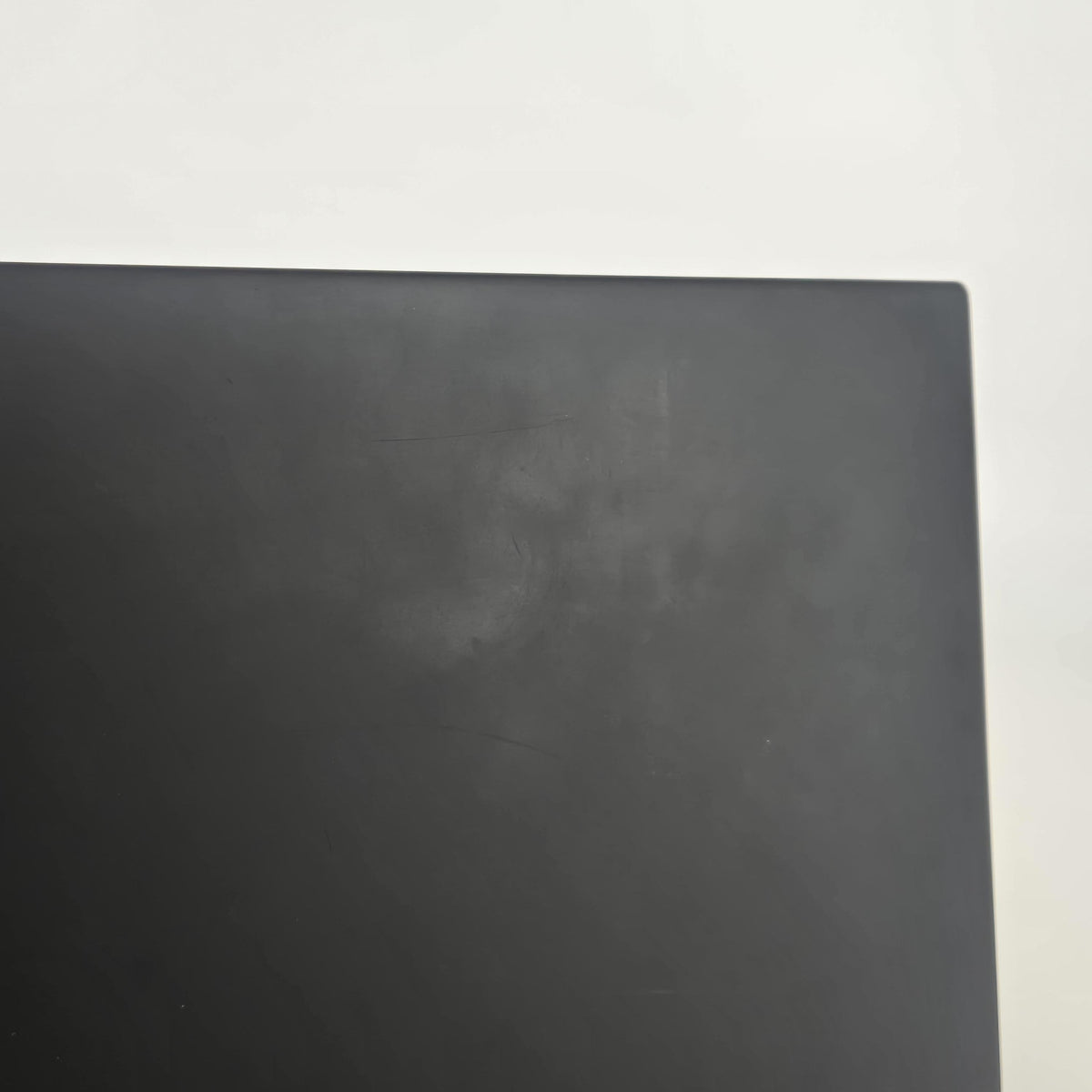 Lenovo ThinkPad X1 Carbon Gen 13 14 Gray 2.2 GHz Intel Core Ultra 7 Series 2 32GB RAM 1TB Solid State Drive