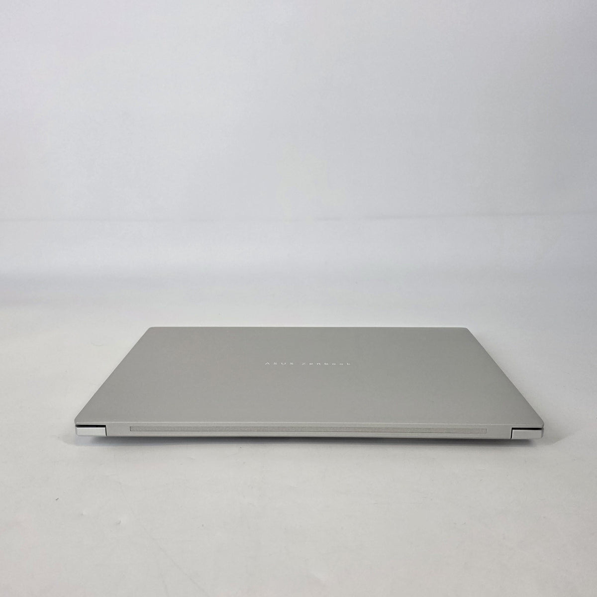 Asus Zenbook S 14 White 2.2 GHz Intel Core Ultra 9 Series 3 32GB RAM 1TB Solid State Drive