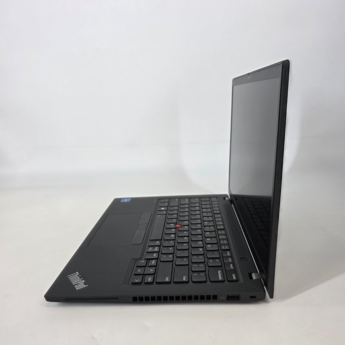 Lenovo ThinkPad P14s Gen 4 Black 1.9 GHz Intel Core i5 13th Gen. 16GB RAM 512GB Solid State Drive