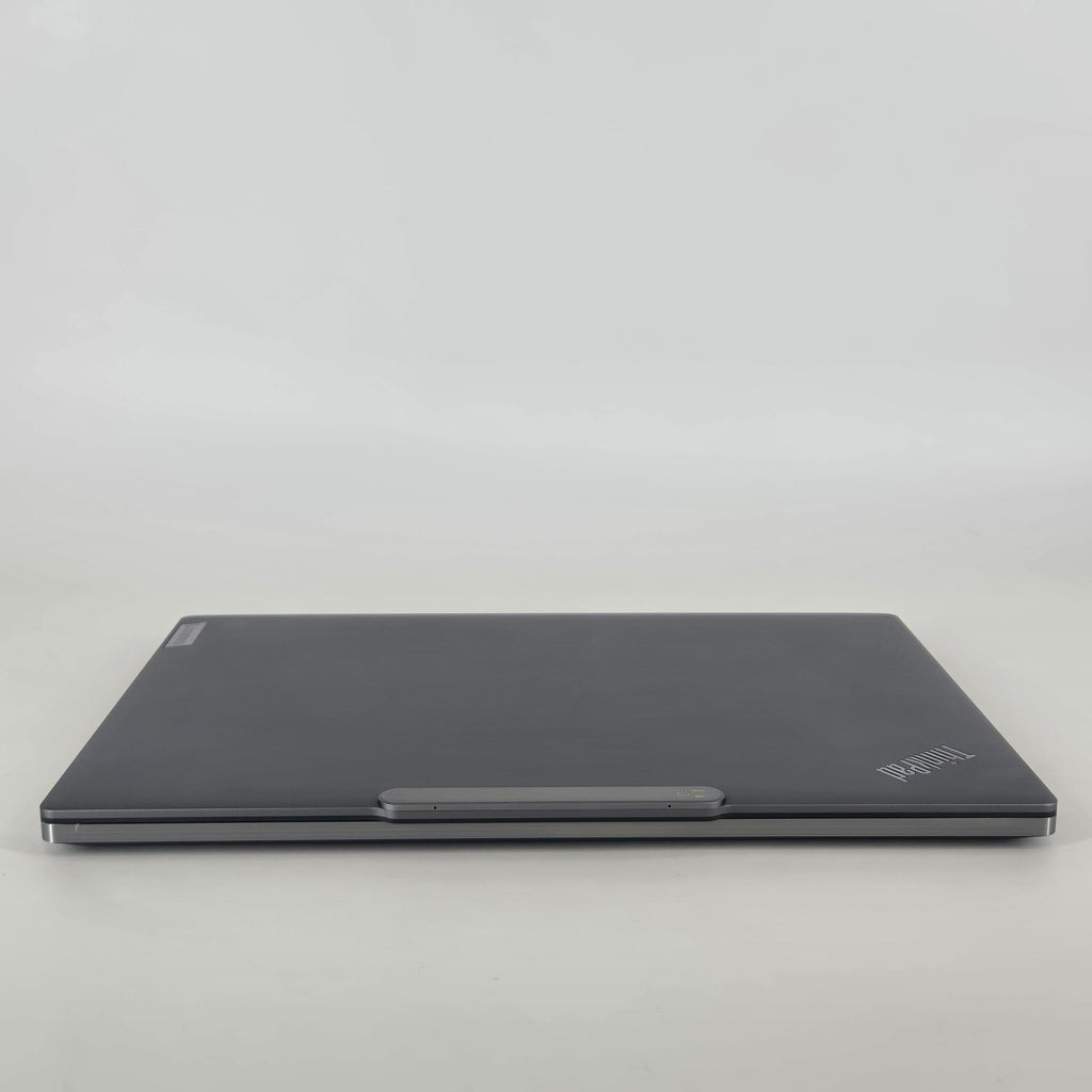 Lenovo ThinkPad Z13 Gen 2 Gray 3.3 GHz AMD Ryzen 7 Pro 7840U 32GB RAM 1TB Solid State Drive
