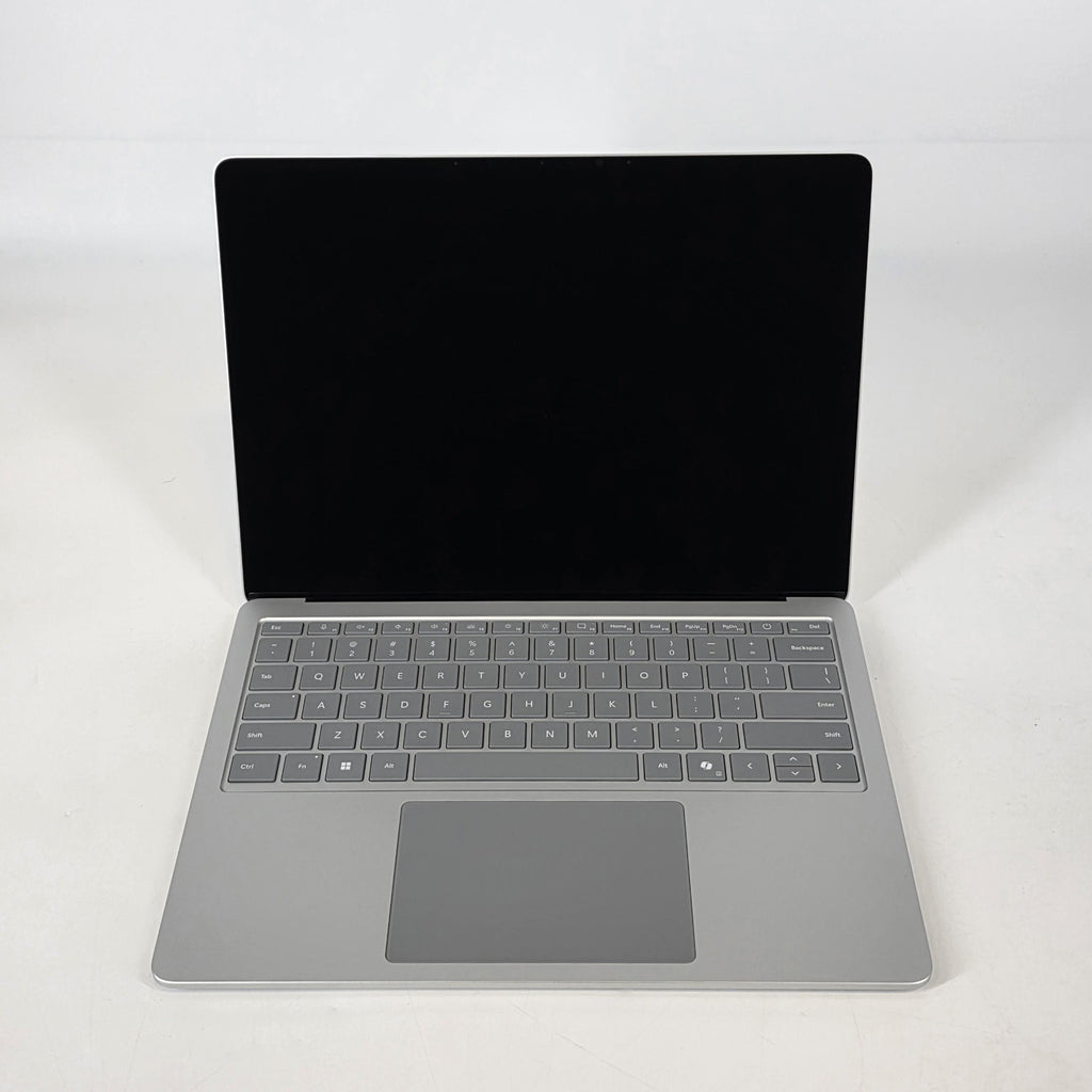 Microsoft Surface Laptop 7 13.8 Platinum WiFi 3.4 GHz Qualcomm Snapdragon X Plus 16GB RAM 256GB Solid State Drive