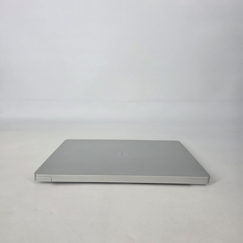 Microsoft Surface Laptop 7 13.8 Platinum WiFi 3.4 GHz Qualcomm Snapdragon X Plus 16GB RAM 256GB Solid State Drive