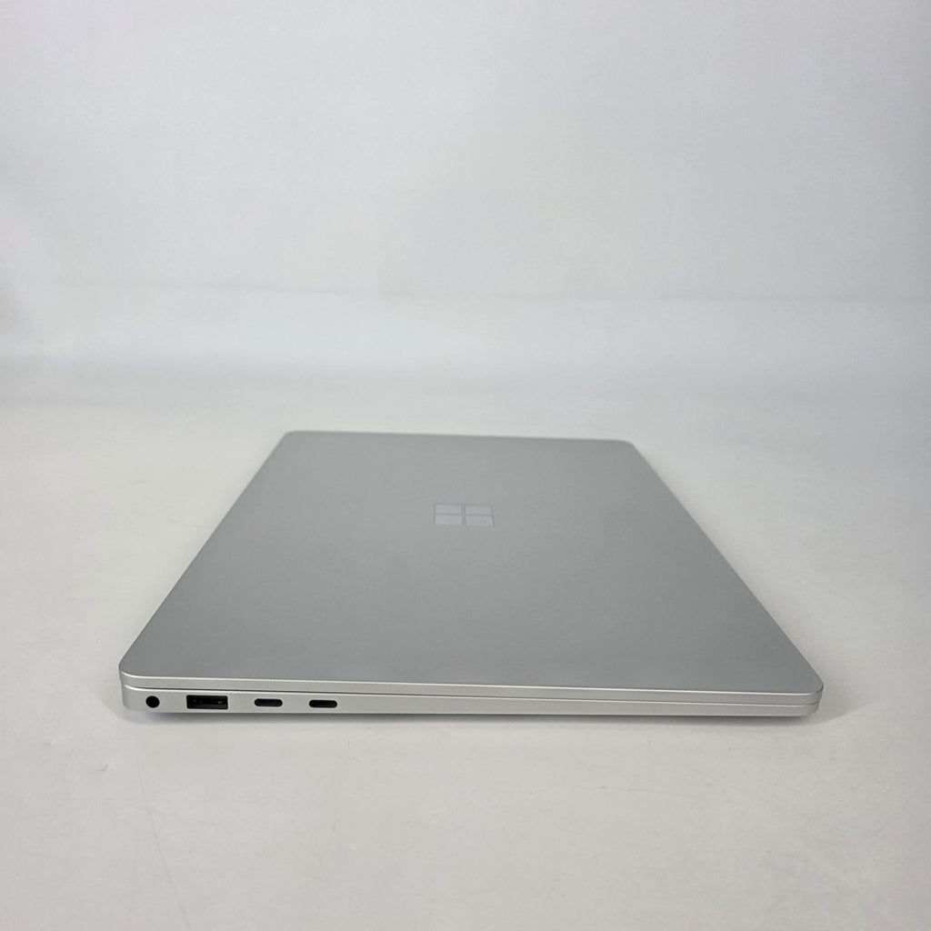 Microsoft Surface Laptop 7 13.8 Platinum WiFi 3.4 GHz Qualcomm Snapdragon X Plus 16GB RAM 256GB Solid State Drive