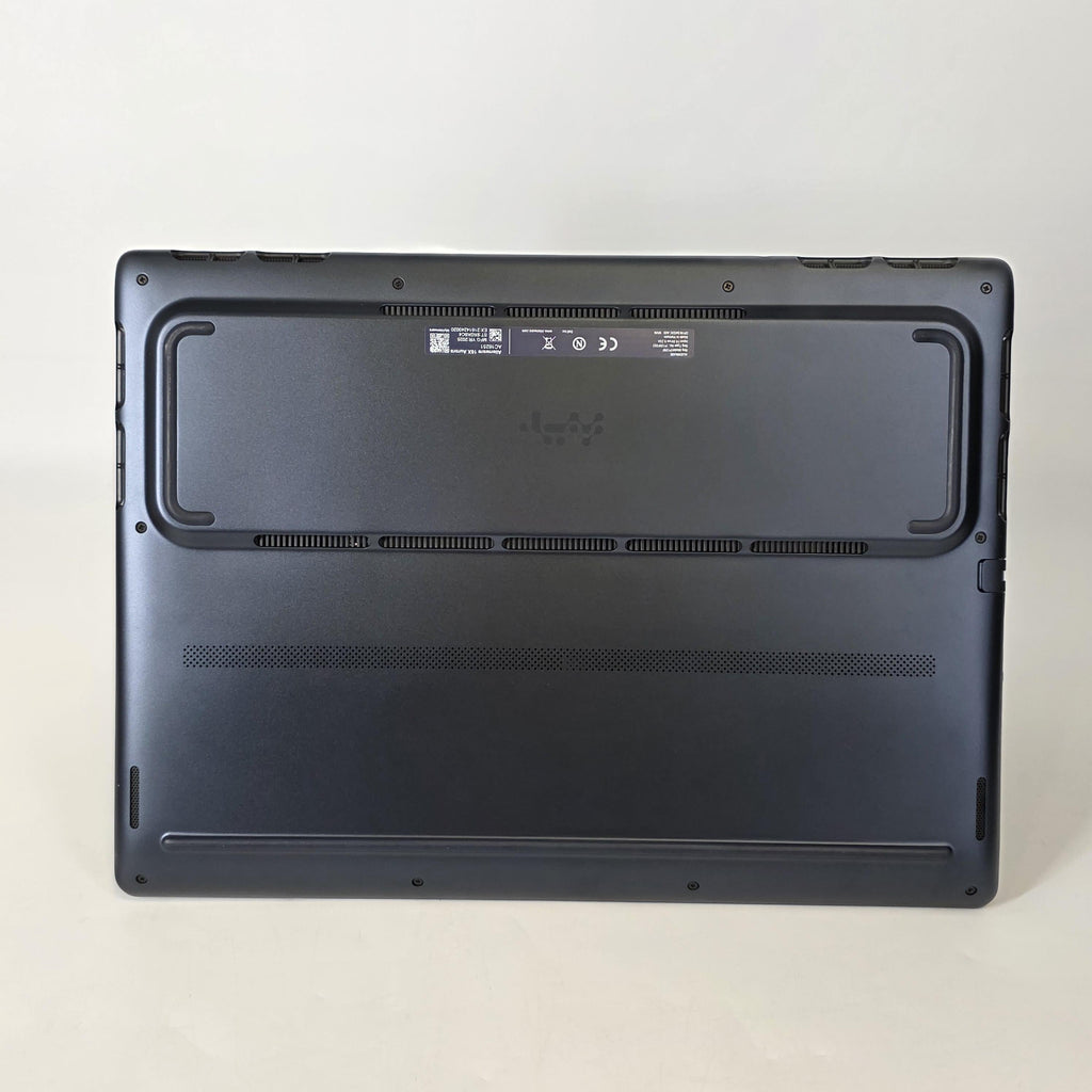 Dell Alienware 16X Aurora Interstellar Indigo 2.4 GHz Intel Core Ultra 7 Series 2 32GB RAM 1TB Solid State Drive NVIDIA GeForce RTX 5060 8 GB