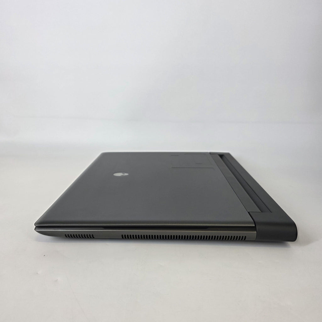 Dell Alienware M16 R1 Black 2.1 GHz Intel Core i7 13th Gen. 32GB RAM 1TB Solid State Drive NVIDIA GeForce RTX 4070 8 GB