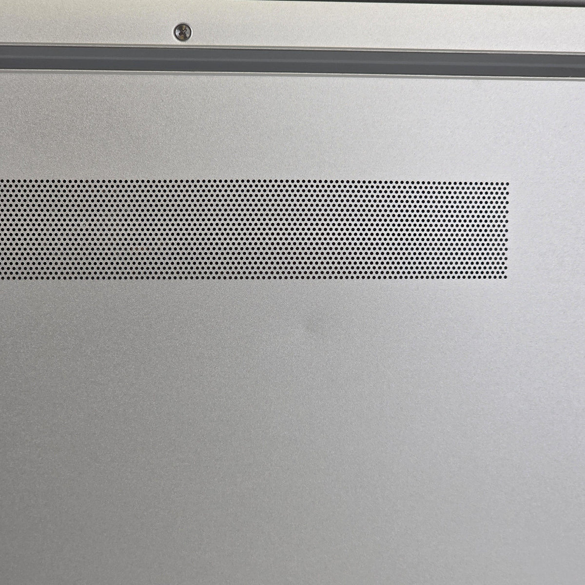 HP Elitebook 840 G9 14 Silver 1.8 GHz Intel Core i7 12th Gen. 32GB RAM 512GB Solid State Drive