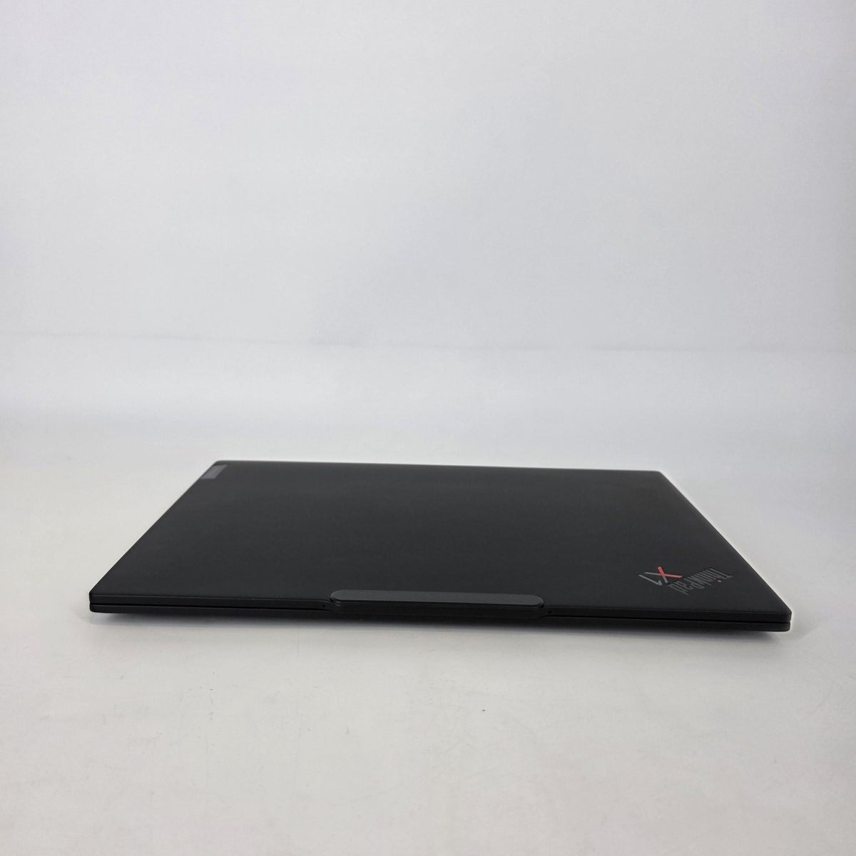 Lenovo ThinkPad X1 Carbon Gen 12 14 Black 1.7 GHz Intel Core Ultra 7 32GB RAM 2TB Solid State Drive