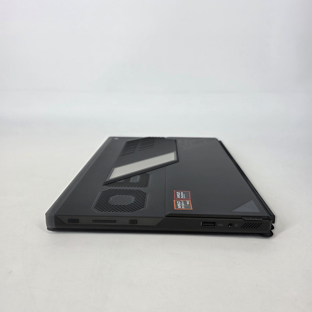 Asus ROG Flow Z13 GZ302 13.4 Black 3.2 GHz AMD Ryzen AI MAX 390 32GB RAM 1TB Solid State Drive