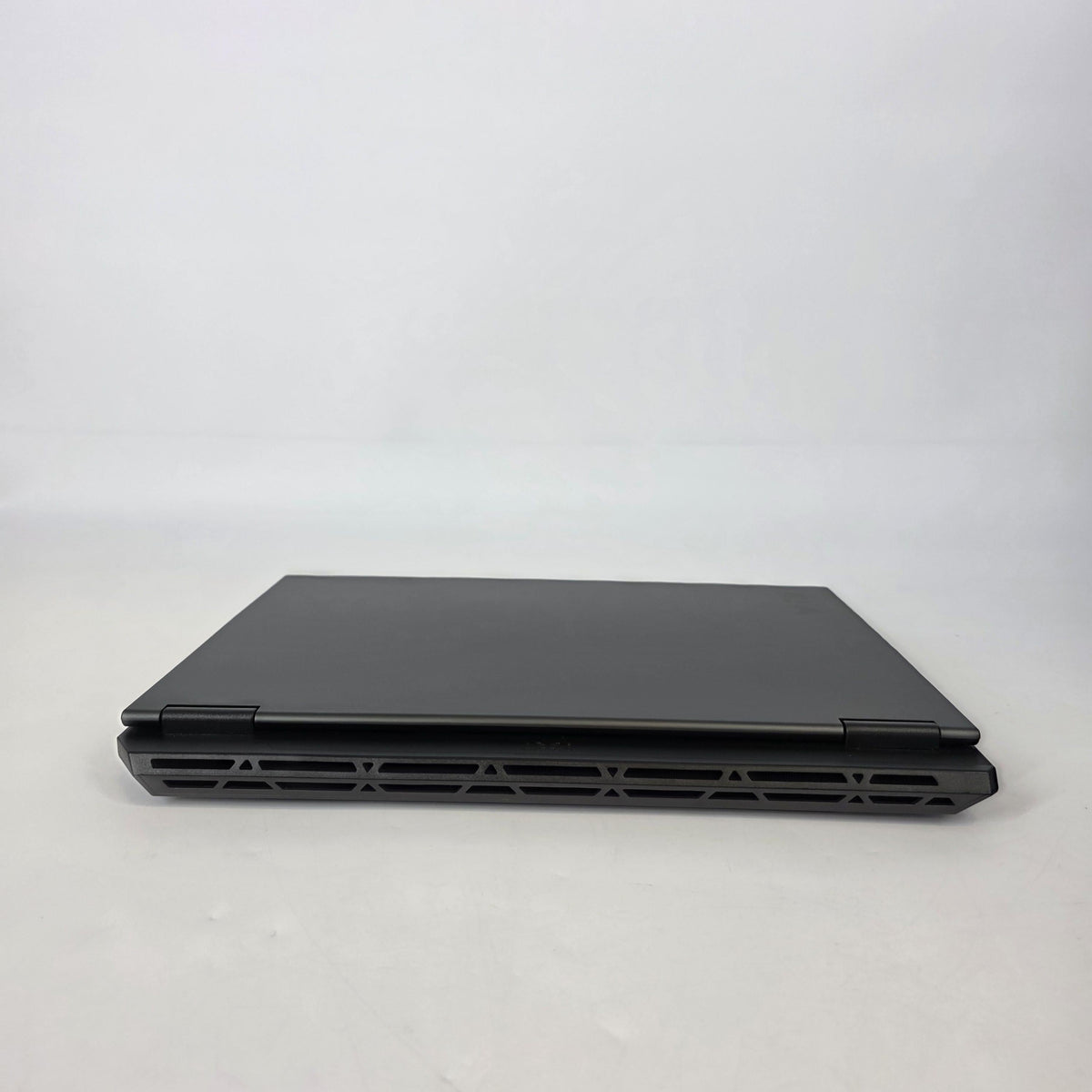 TUF F16 16 Jaeger Gray 2.2 GHz Intel Core i7 14th Gen. 32GB RAM 1TB Solid State Drive NVIDIA GeForce RTX 5060 8 GB