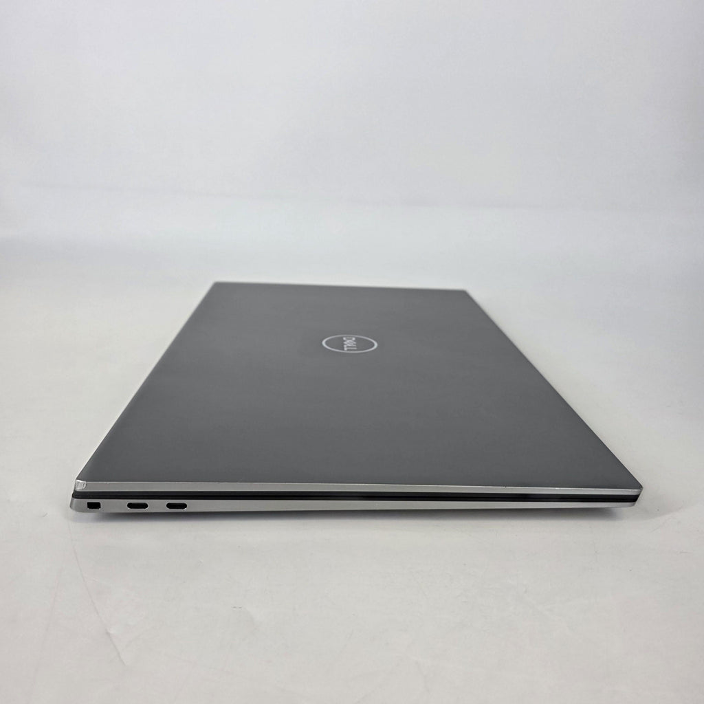 Dell Precision 5760 17 Gray 2.5 GHz Intel Core i7 11th Gen. 32GB RAM 512GB Solid State Drive NVIDIA RTX A2000 4 GB