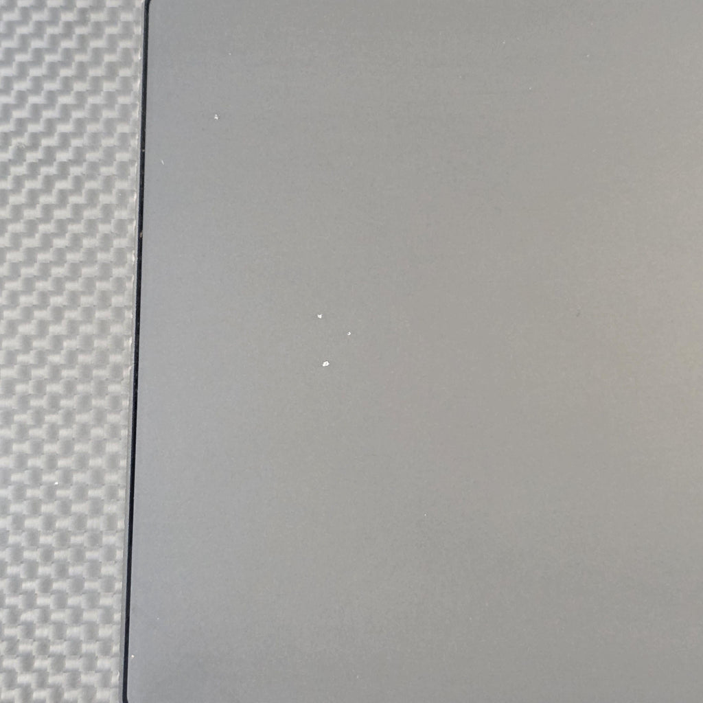 Dell Precision 5760 17 Gray 2.5 GHz Intel Core i7 11th Gen. 32GB RAM 512GB Solid State Drive NVIDIA RTX A2000 4 GB