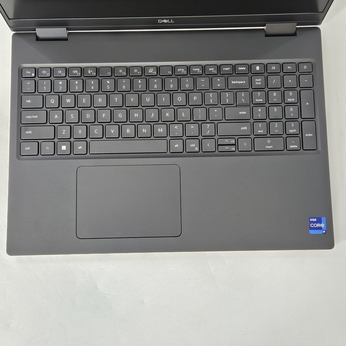 Dell Precision 7680 16 Gray 2.2 GHz Intel Core i9 13th Gen. 32GB RAM 1TB Solid State Drive NVIDIA RTX 2000 Ada 8 GB