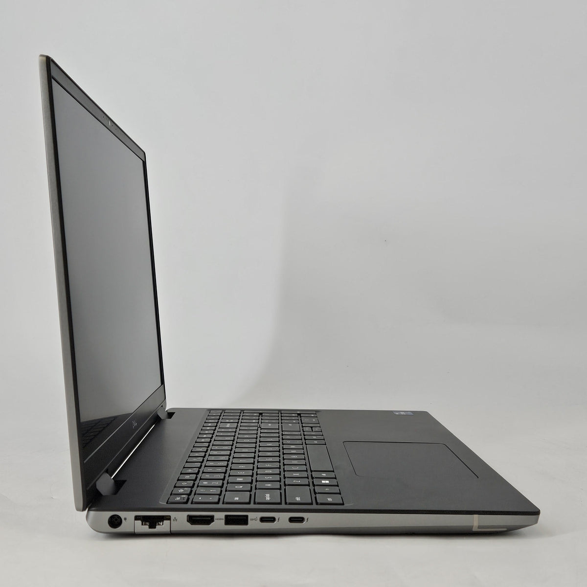 Dell Precision 7680 16 Gray 2.2 GHz Intel Core i9 13th Gen. 32GB RAM 1TB Solid State Drive NVIDIA RTX 2000 Ada 8 GB